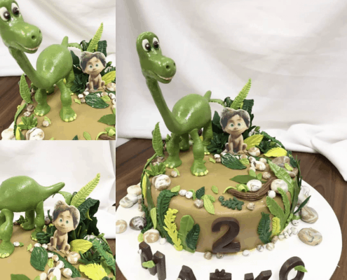 Detská torta s brontosaurusom a lístkami