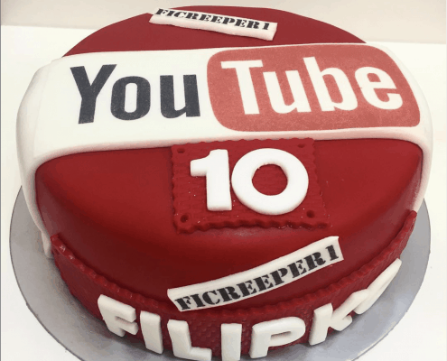 Narodeninová torta s motívom youtube s číslom 10